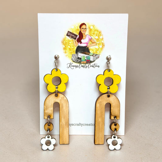 Floral Arch Dangle Earrings – Yellow Daisy